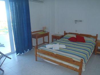 Sea Shell Apartments Pirgos Psilonerou Luaran gambar